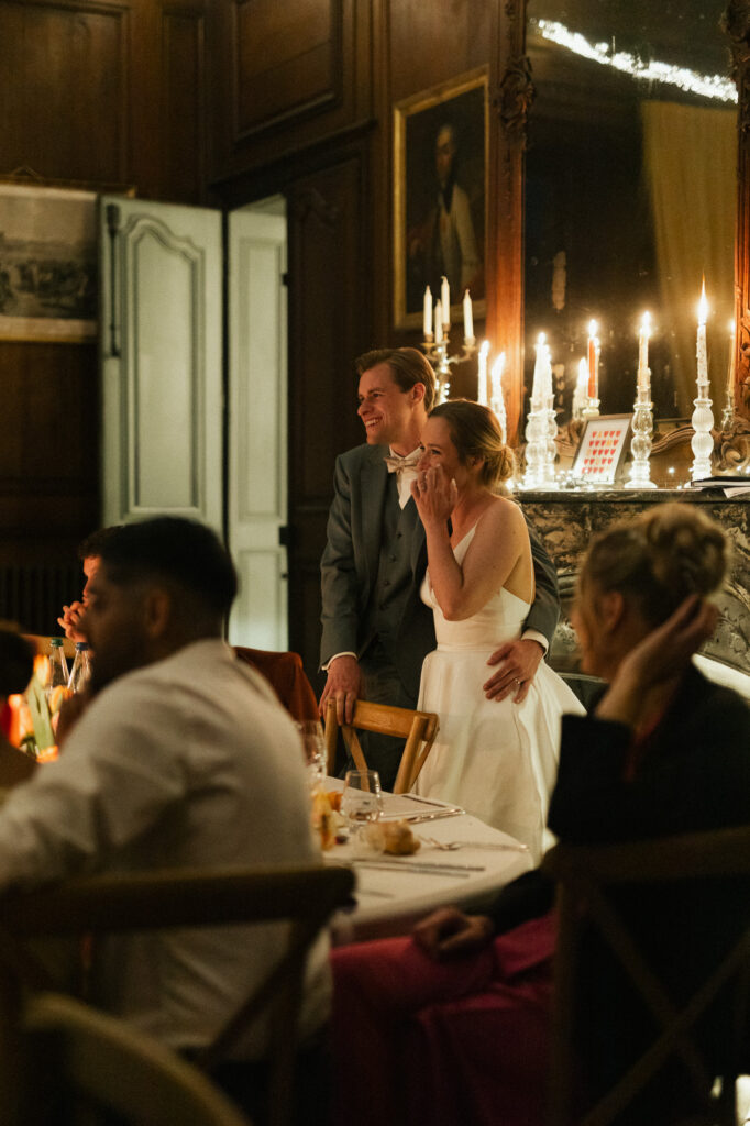 soirée de mariage avec des bougies dans un château en lorraine